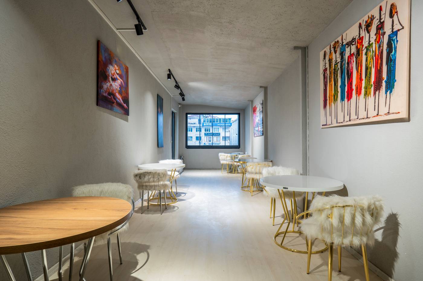 Monezza-Hotel-Restaurant-17