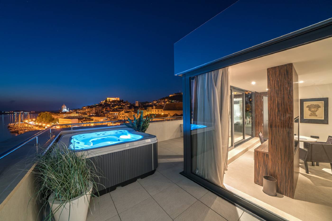 Hotel-Bellevue-Superior-City-Hotel-Room-36