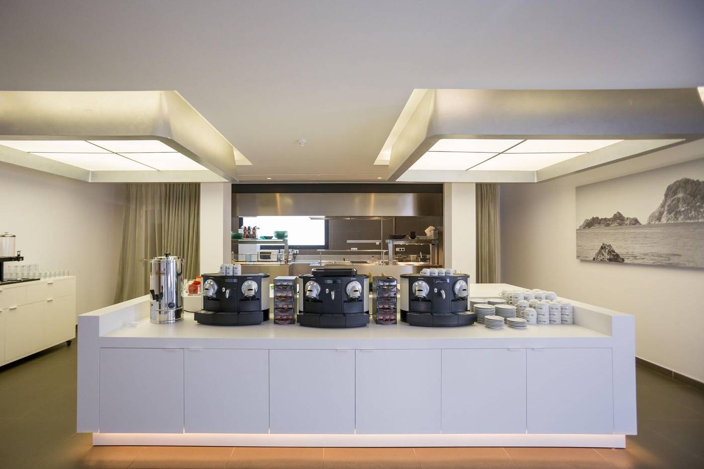 Migjorn-Ibiza-Suites-and-Spa--Restaurant-63