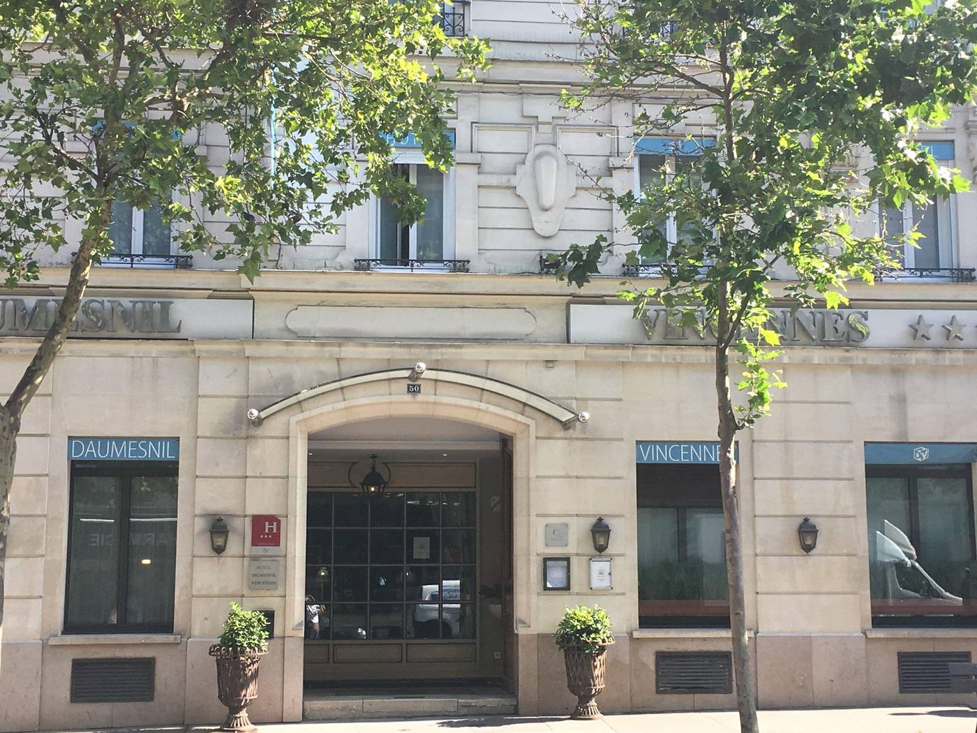 Hotel-Daumesnil-Vincennes-General-view-9