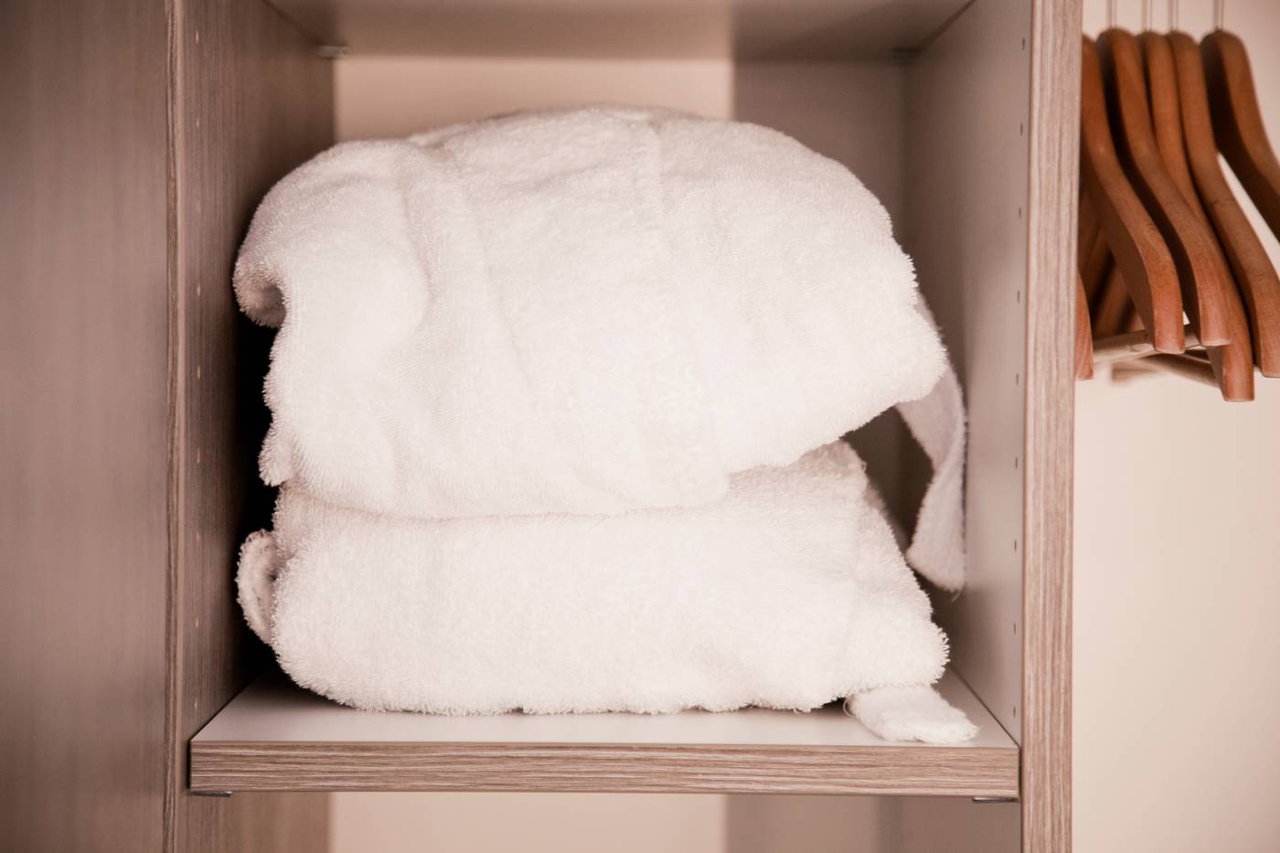 Hotel-Nikolai-Residence-Room-12