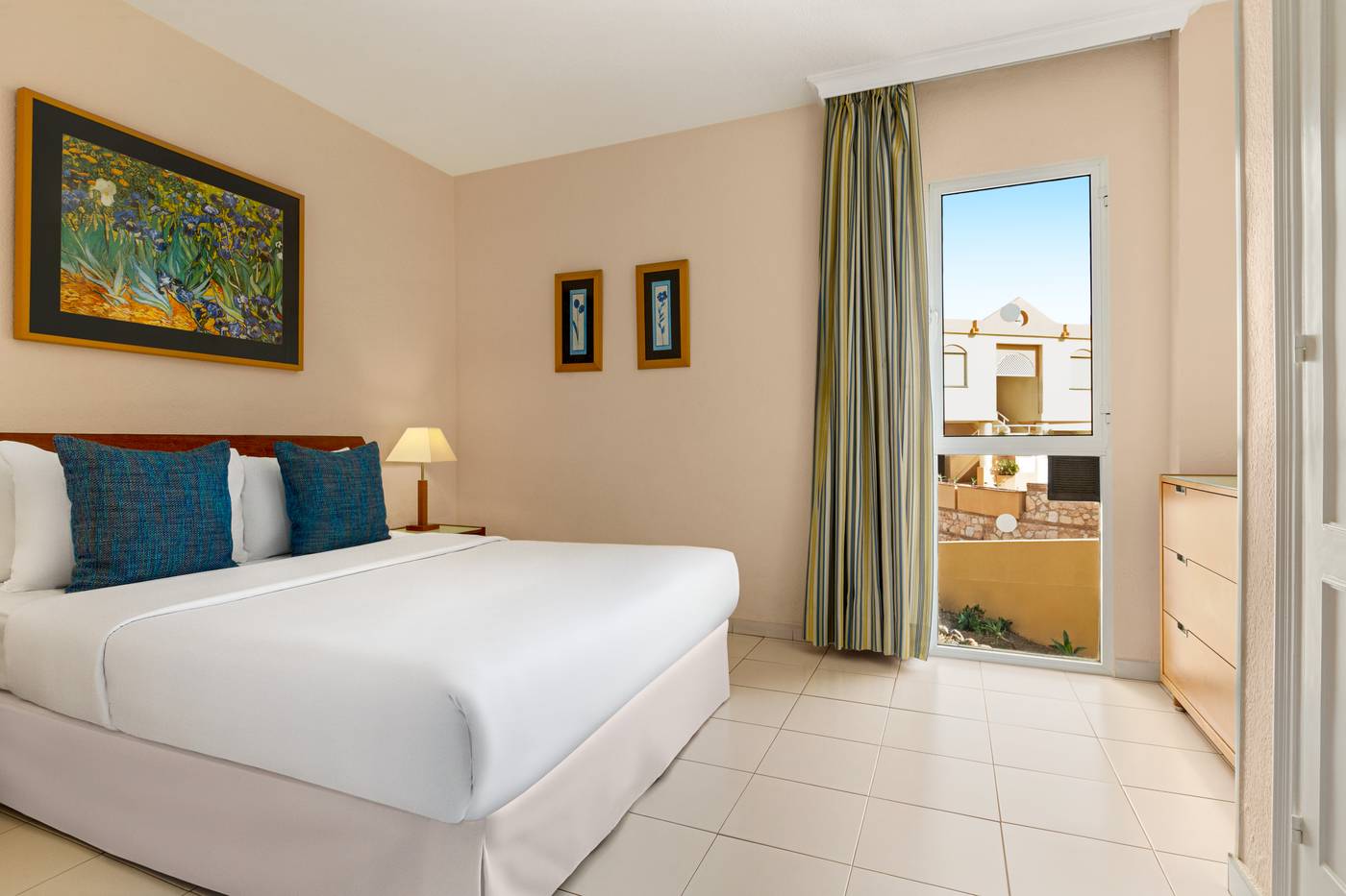 Ramada-Hotel---Suites-by-Wyndham-Costa-del-Sol-Room-26