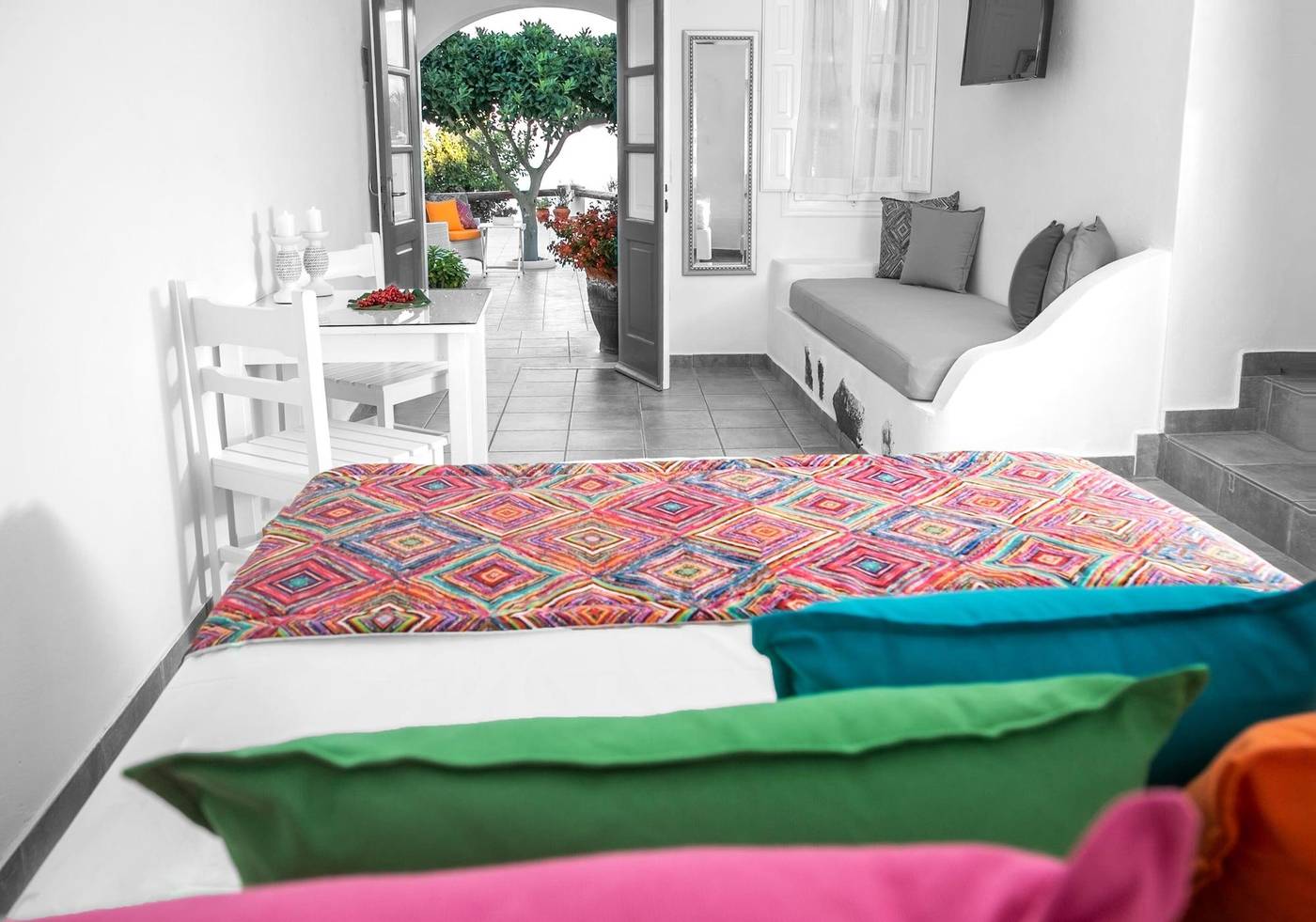 Abelonas-Retreat-Sunset-and-Sunrise-Lodgins-Room-9