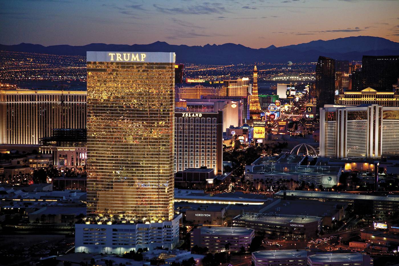 Trump-International-Hotel-Las-Vegas-General-view-1