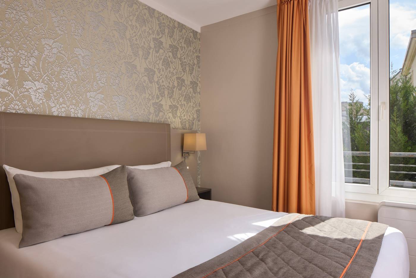 Timhotel-Tour-Eiffel-Room-6