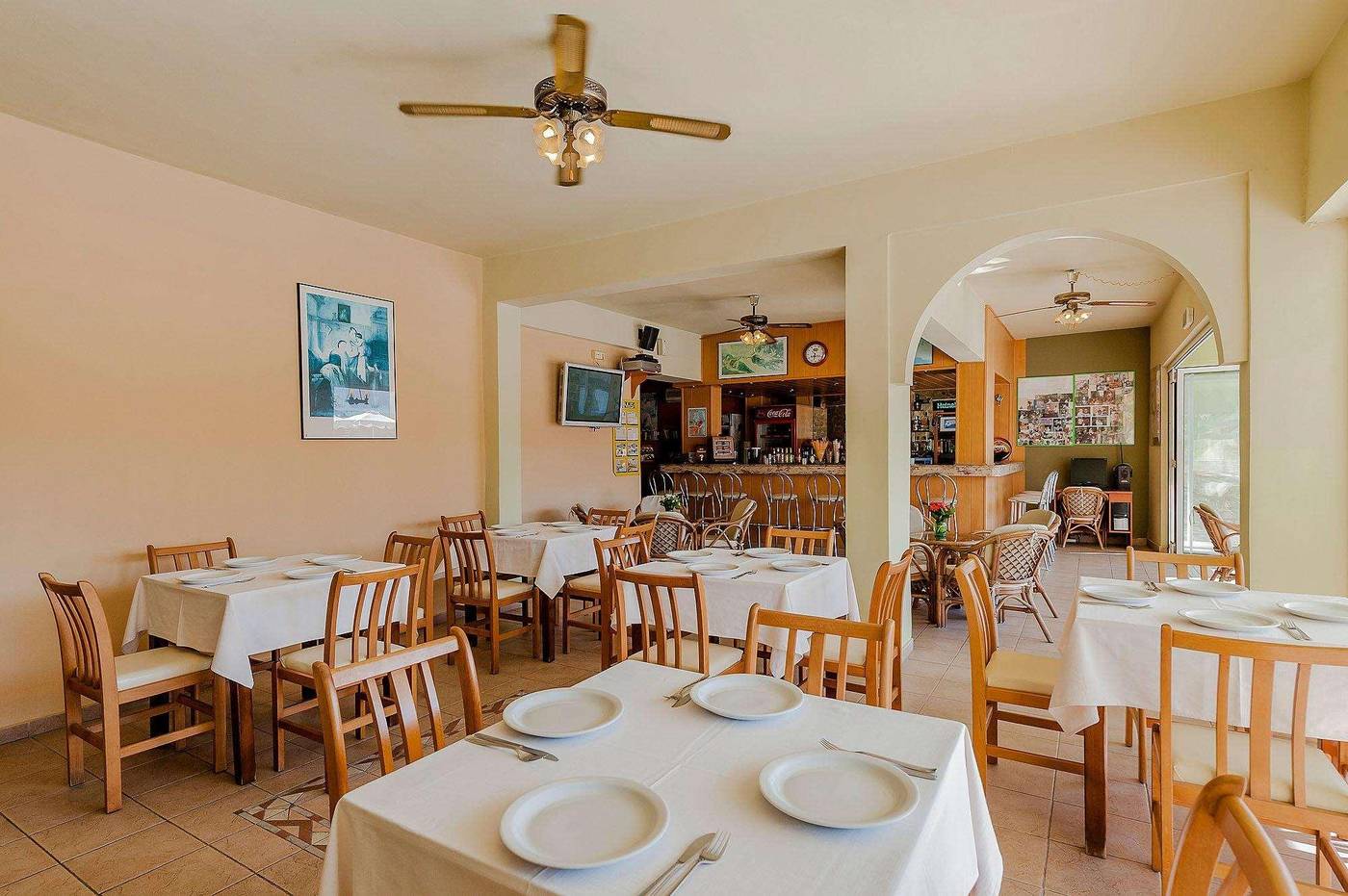 Esmeralda-Restaurant-52