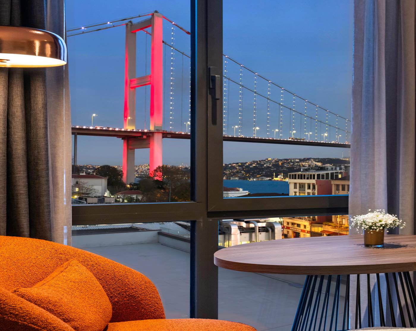 Crowne-Plaza-Istanbul-Ortakoy-Bosphorus-Room-16