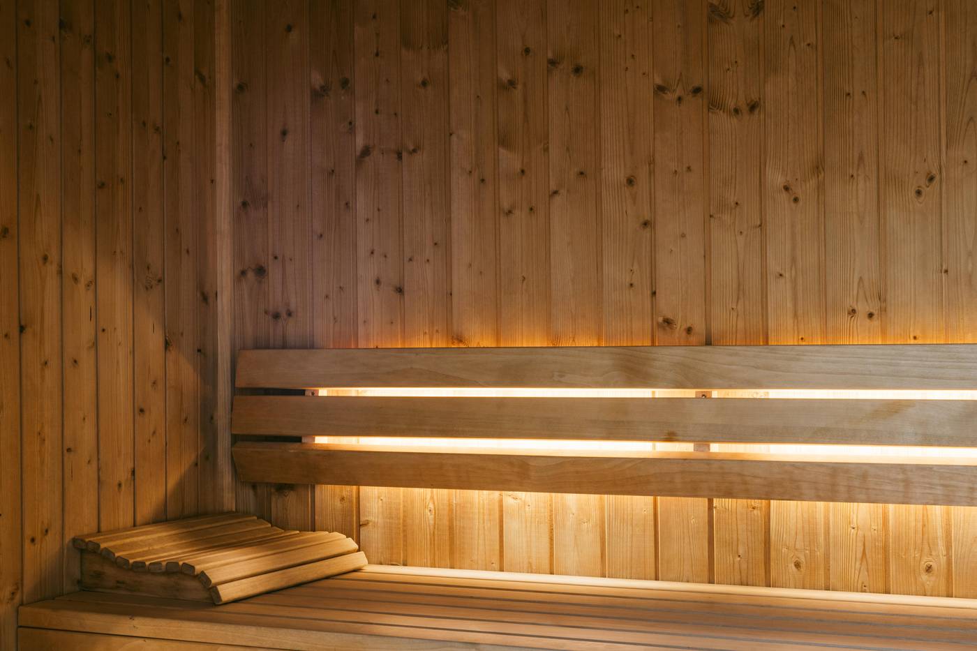 Crowne-Plaza-Caparica-Lisbon-Sports-and-Entertainment-66