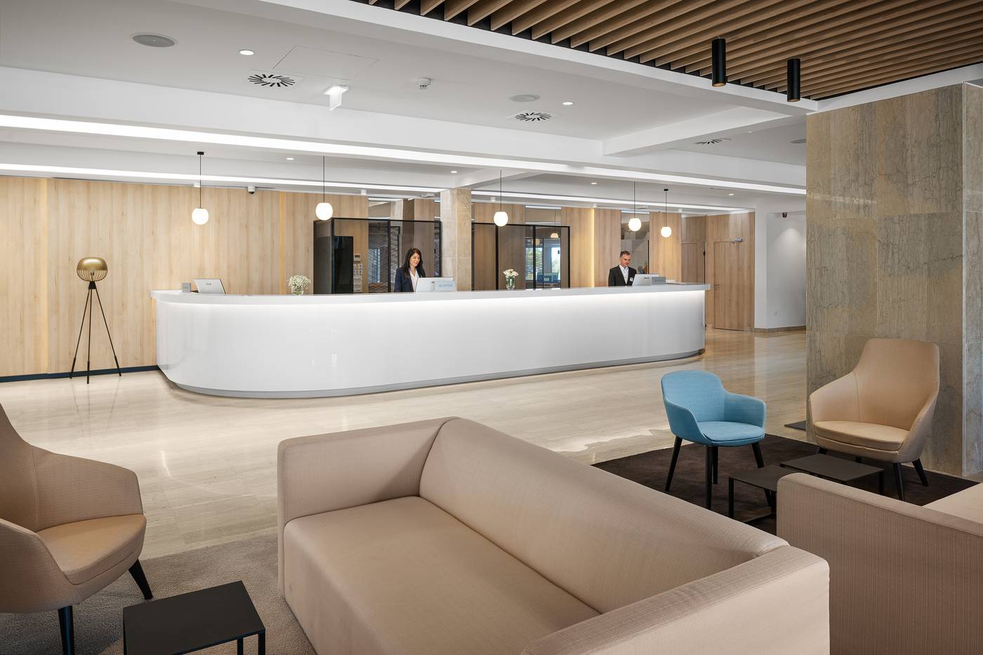 Valamar-Meteor-Hotel-Lobby-40