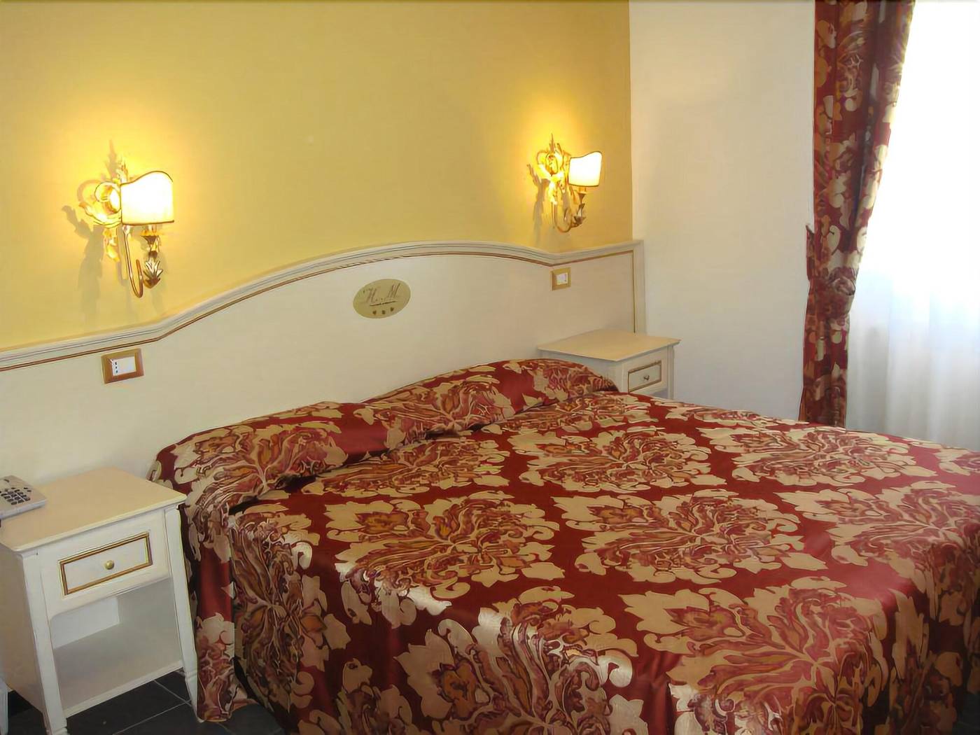 Hotel La Meridiana-Italy-ANGHIARI-Room-10