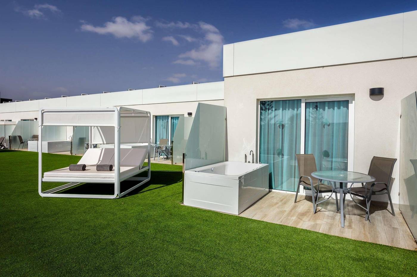 Barcelo-Corralejo-Sands-Room-13