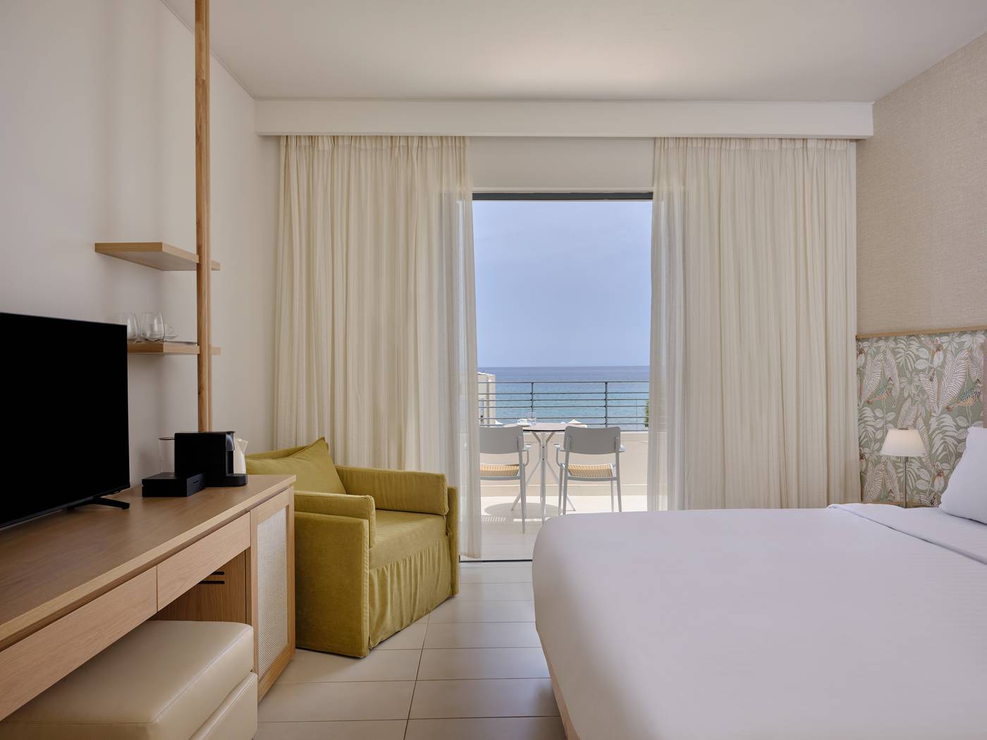 Eleon-Grand-Resort---Spa-Room-26