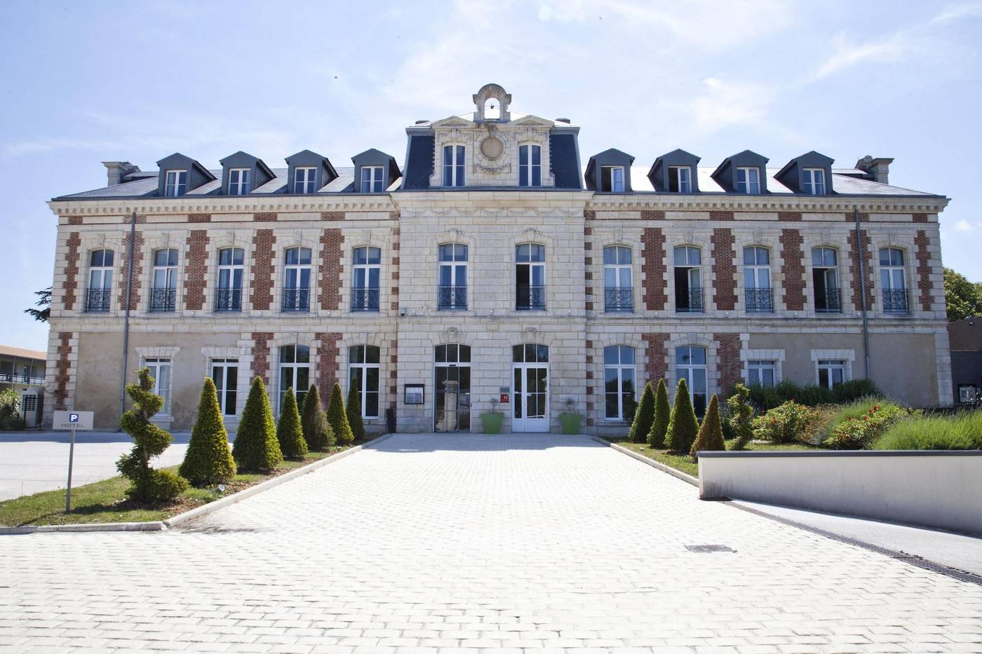 Hôtel & Spa du Château-France-LAGORD-General view-1