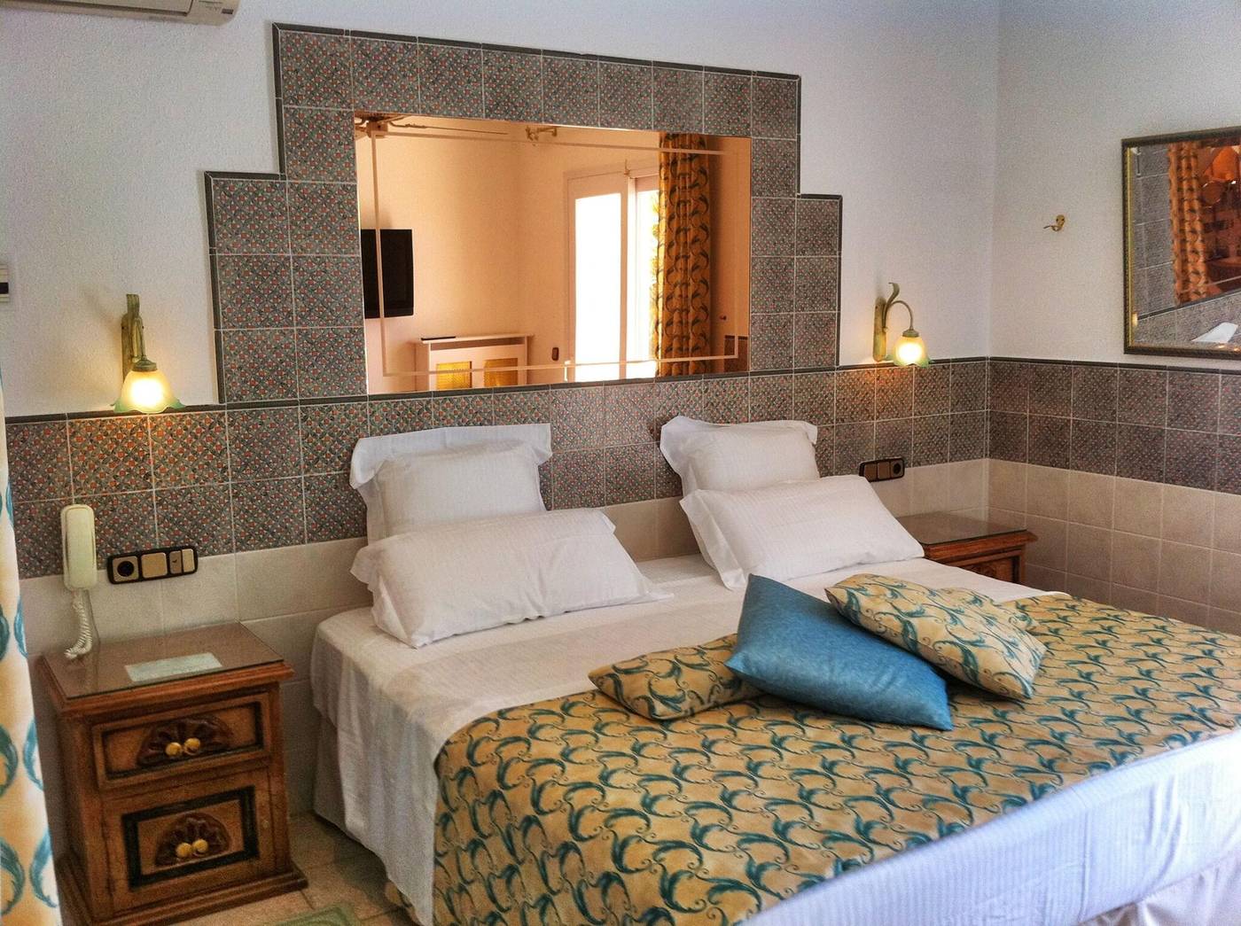 Vistabella-Room-23