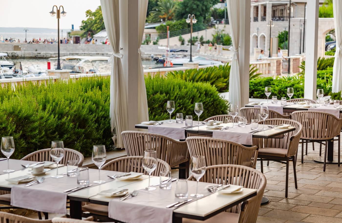 08.10.25 Lazure Hotel & Marina