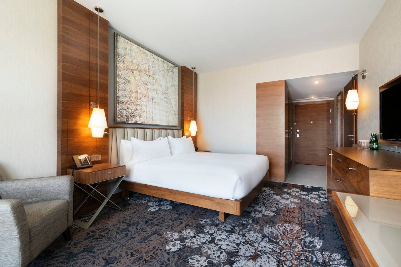 DoubleTree-by-Hilton-Krakow-Hotel---Convention-Cen-Room-30