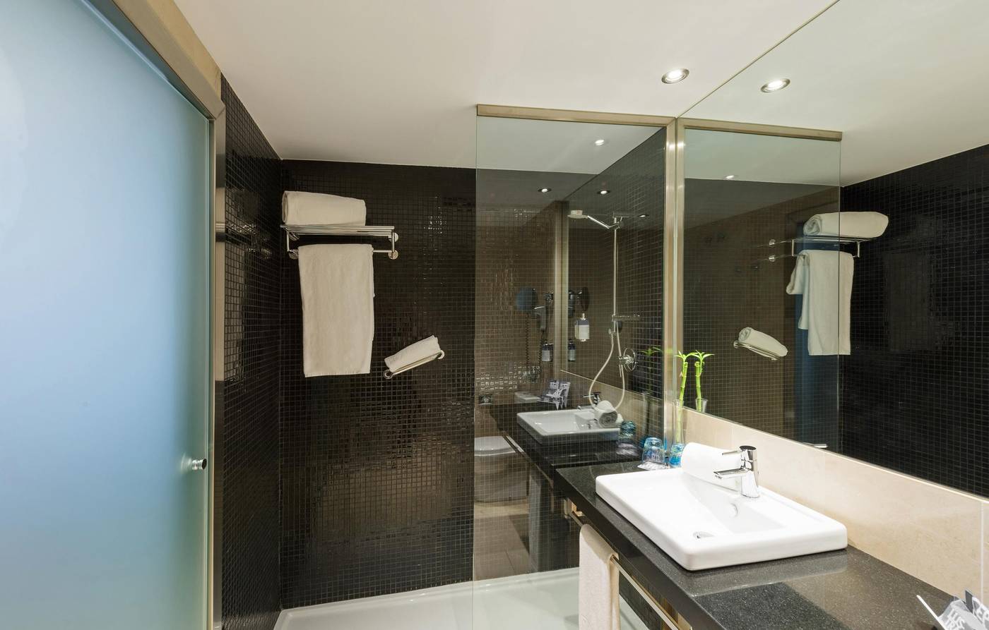 TRYP-Cadiz-La-Caleta-Hotel-Room-40