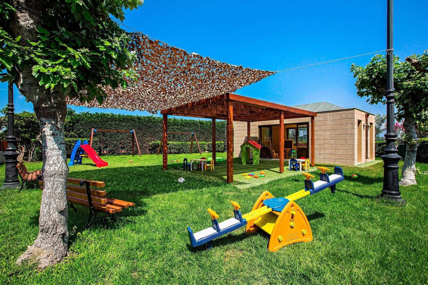 Sheraton-Rhodes-Resort-Sports-and-Entertainment-61