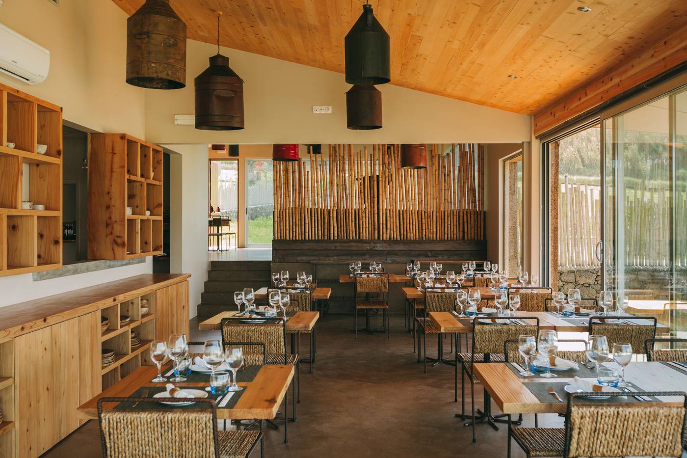 Santa-Barbara-Eco-Beach-Resort-Restaurant-38