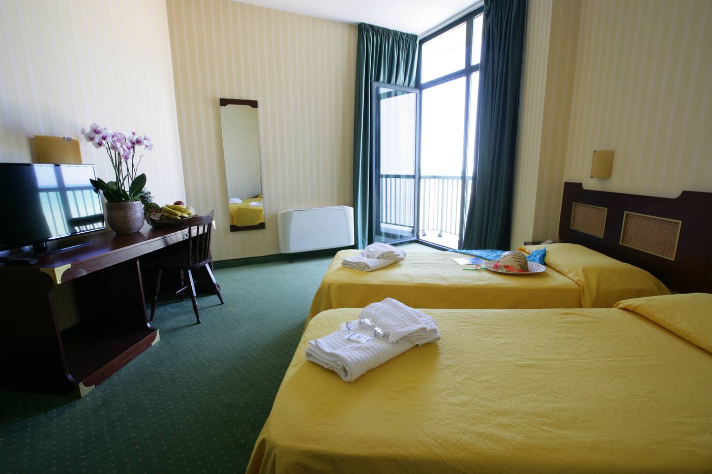 Club-Esse-Mediterraneo-Room-10