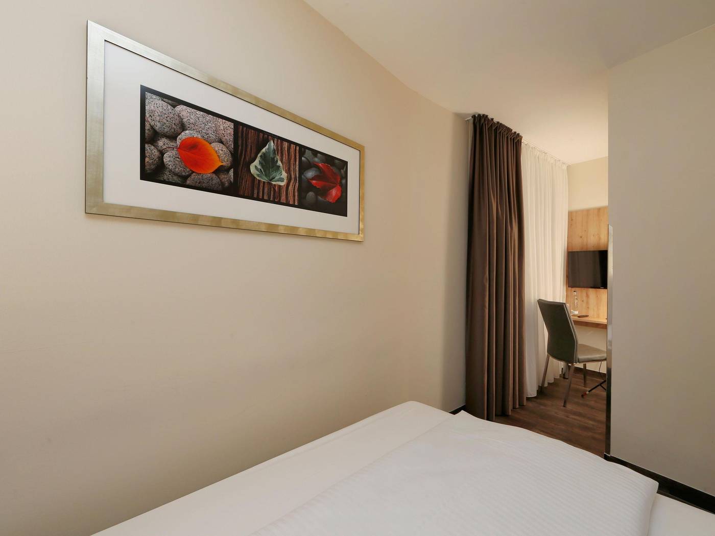 B-B-HOTEL-Berlin-Mitte-Room-36