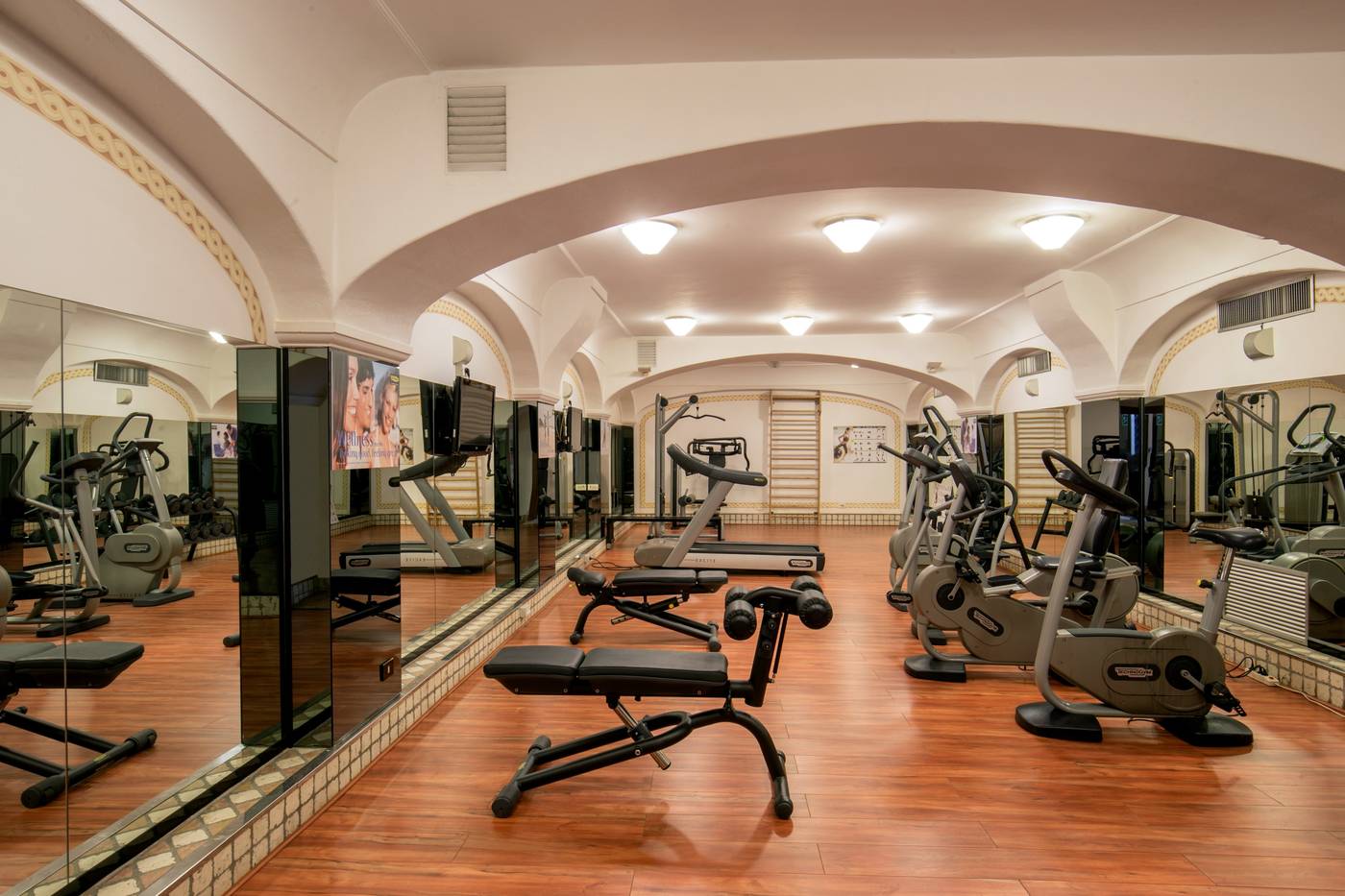 Shangri-La-Roma-Sports-and-Entertainment-34