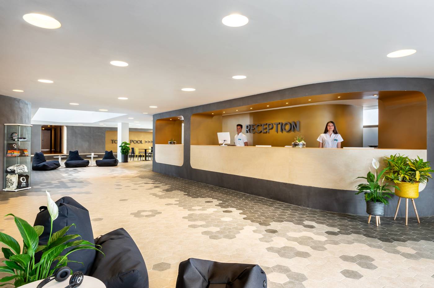 Aparthotel-Playasol-Jabeque-Soul-Lobby-30