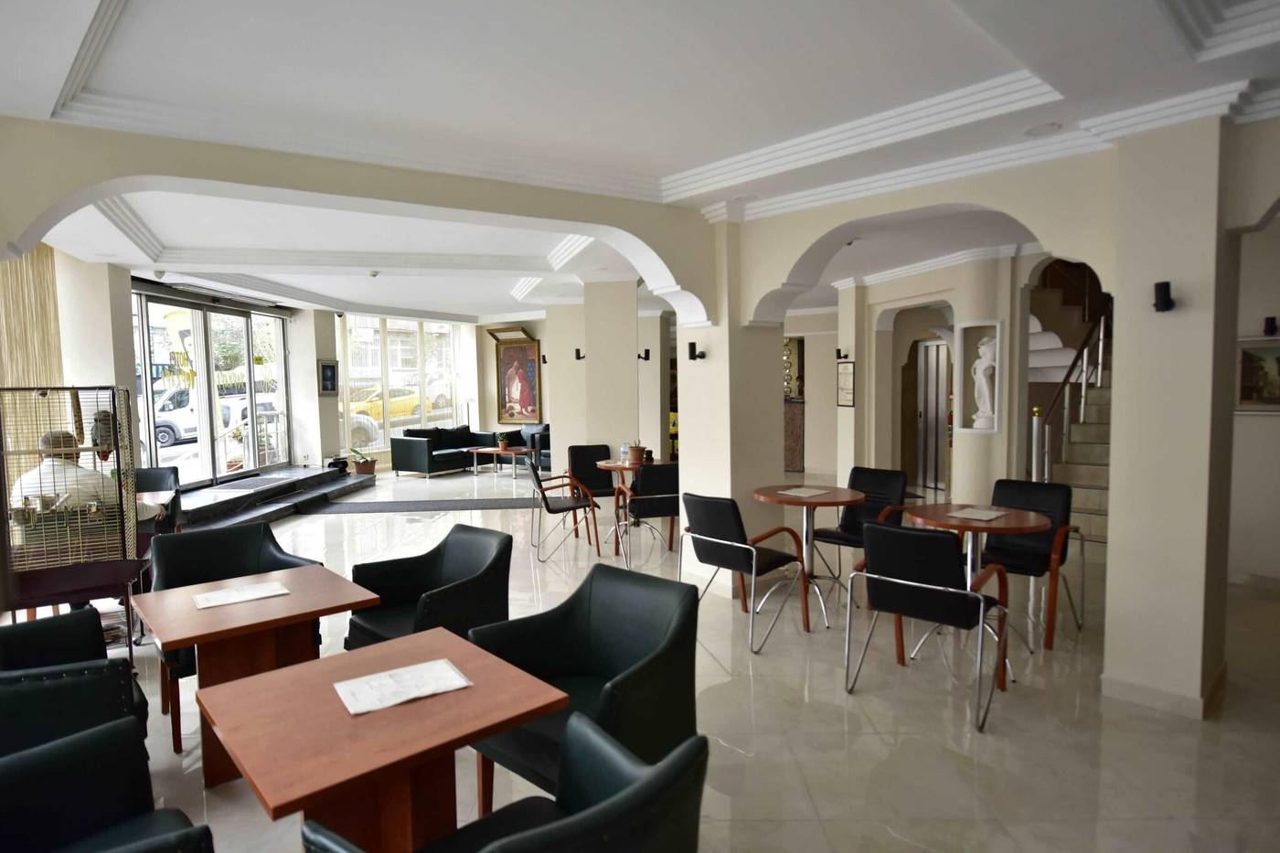 Hotel-Topkapi-Lobby-1