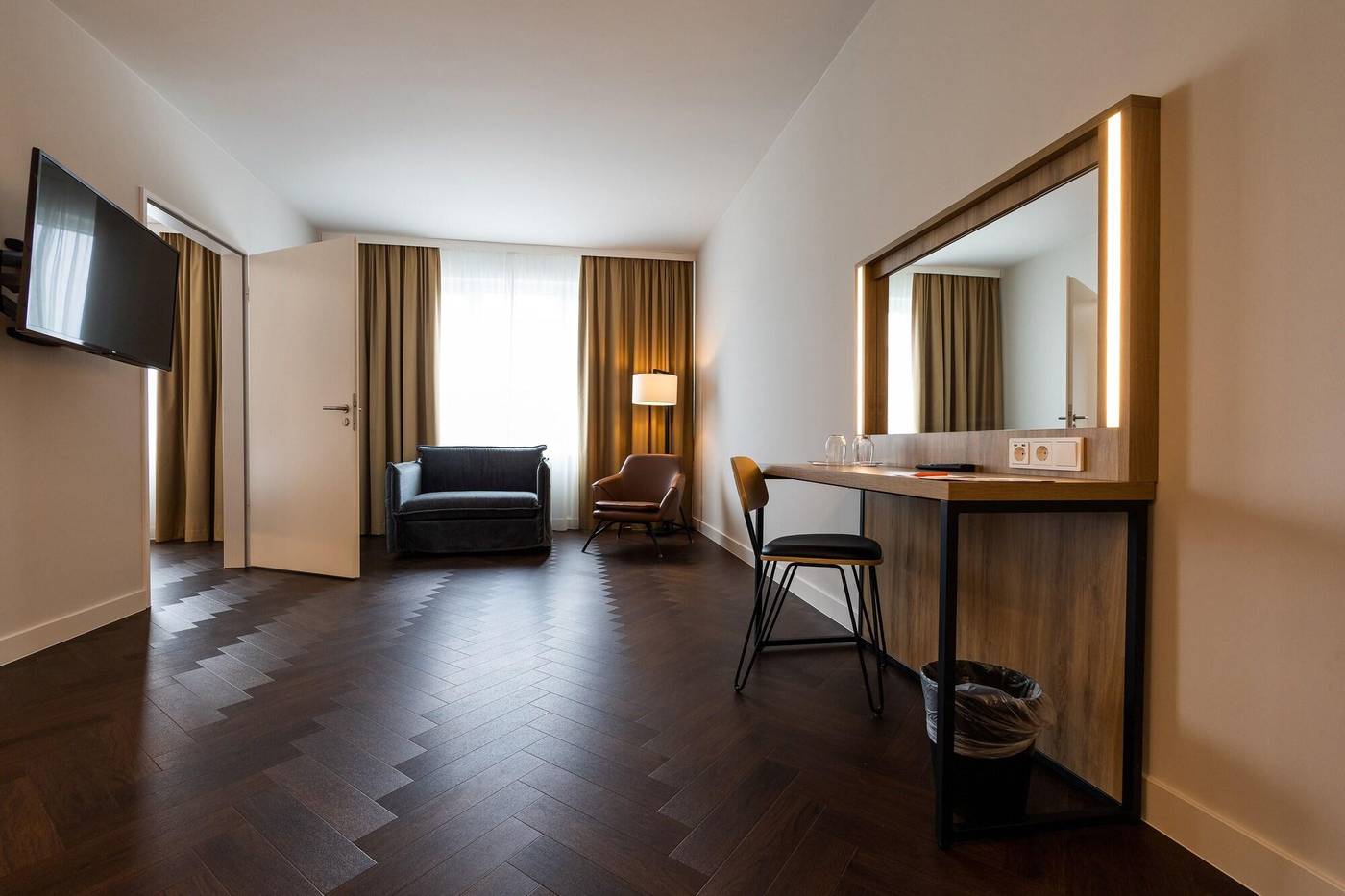 Ginn-City-Lounge-Yorck-Berlin-Room-3