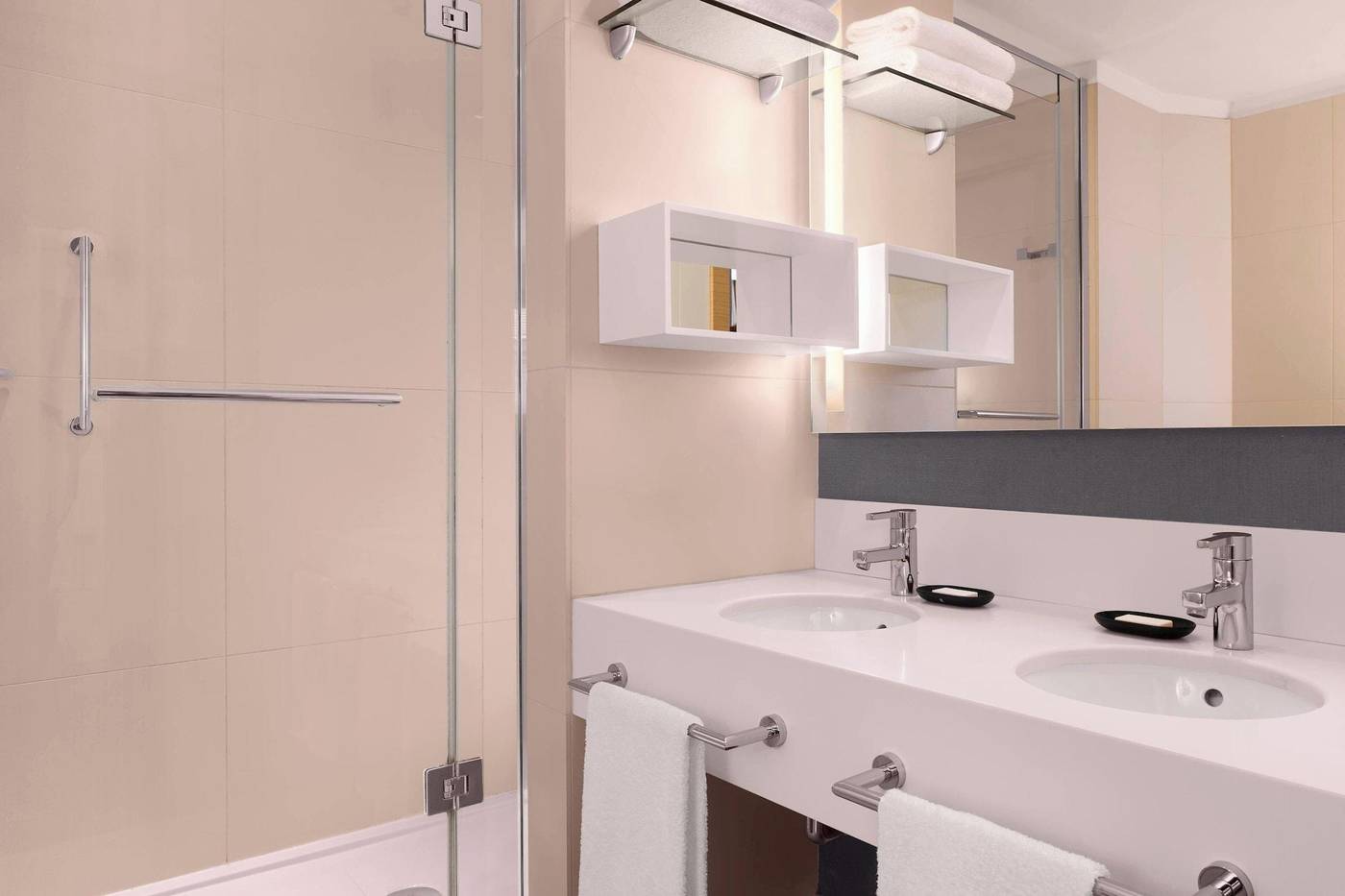 Le-Meridien-Visconti-Rome-Room-45