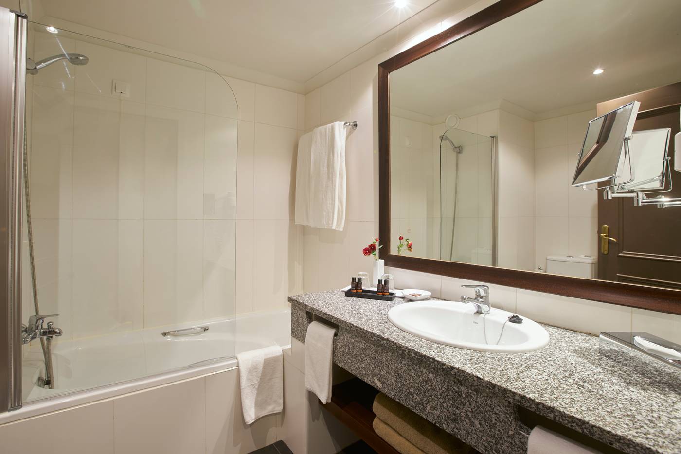 Porto-Bay-Falesia-Room-21