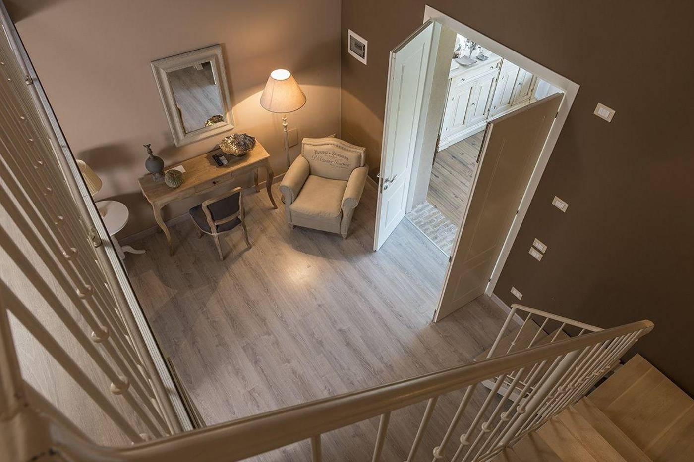 A-Casa-di-Delia---Charming-House-Room-19