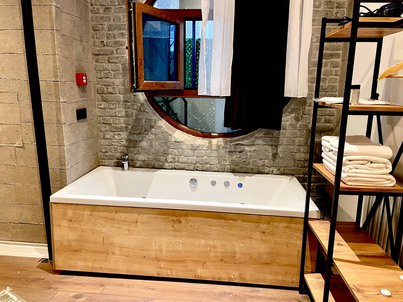 MATES PORT HOTEL-Turkey-İstanbul-Room-7