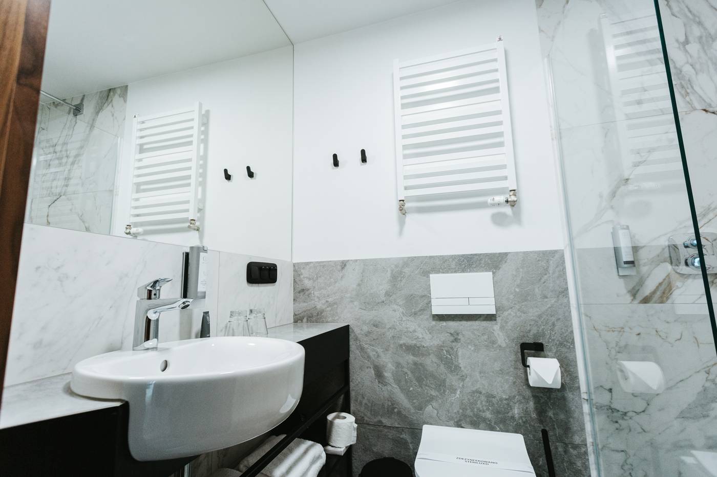 Garden-Square-Hotel-Room-39