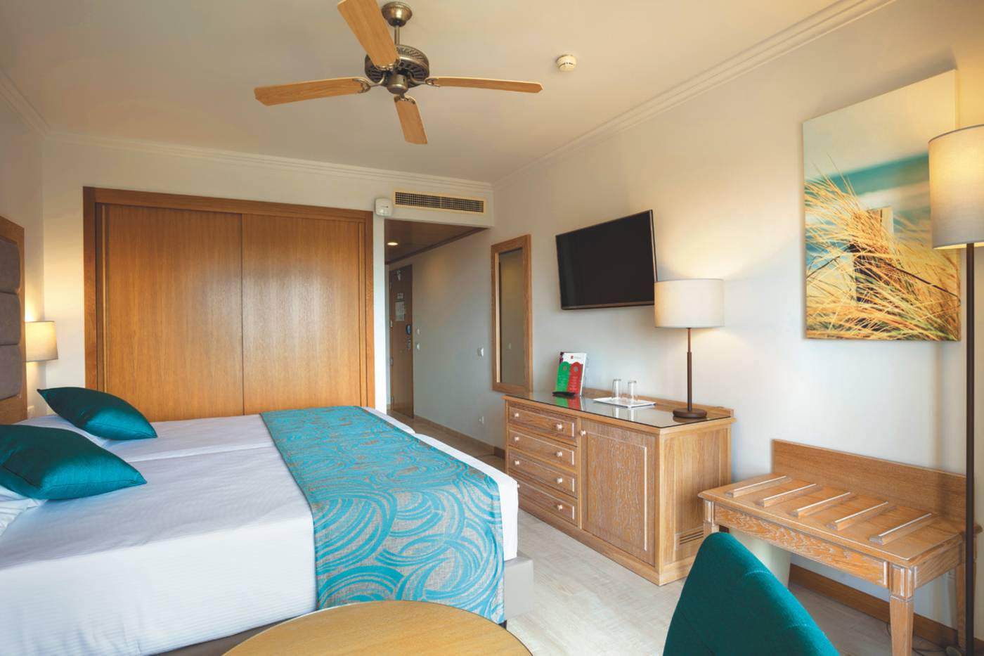 3HB-Guarana---Room-21