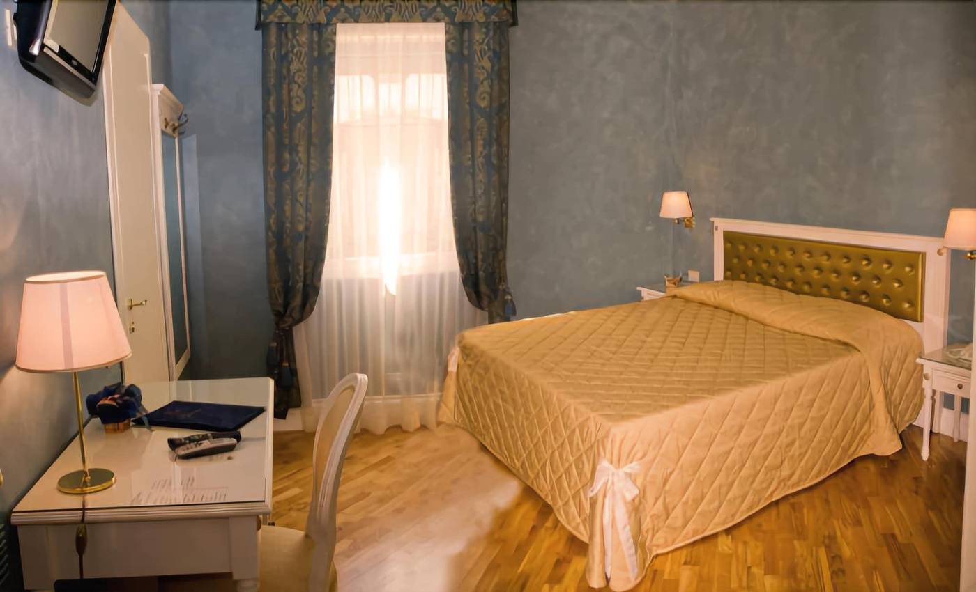 Hotel-Gennarino-Room-40