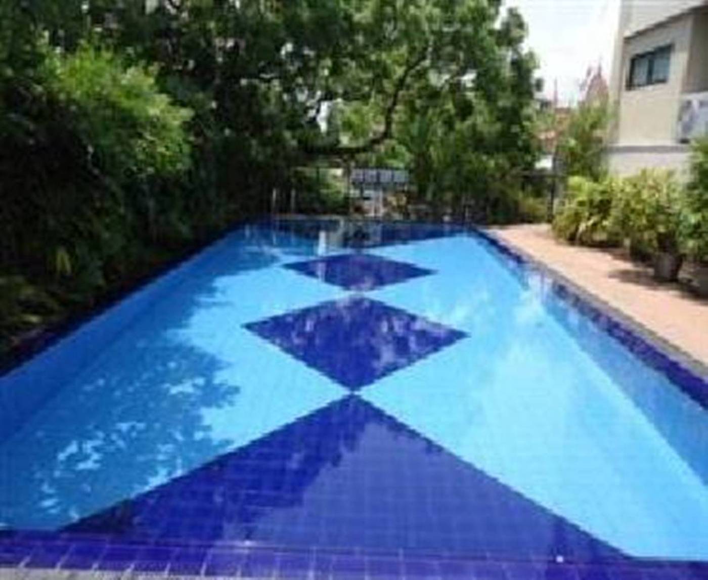 Hotel Sapphire Colombo-Sri Lanka-COLOMBO-Pool-9