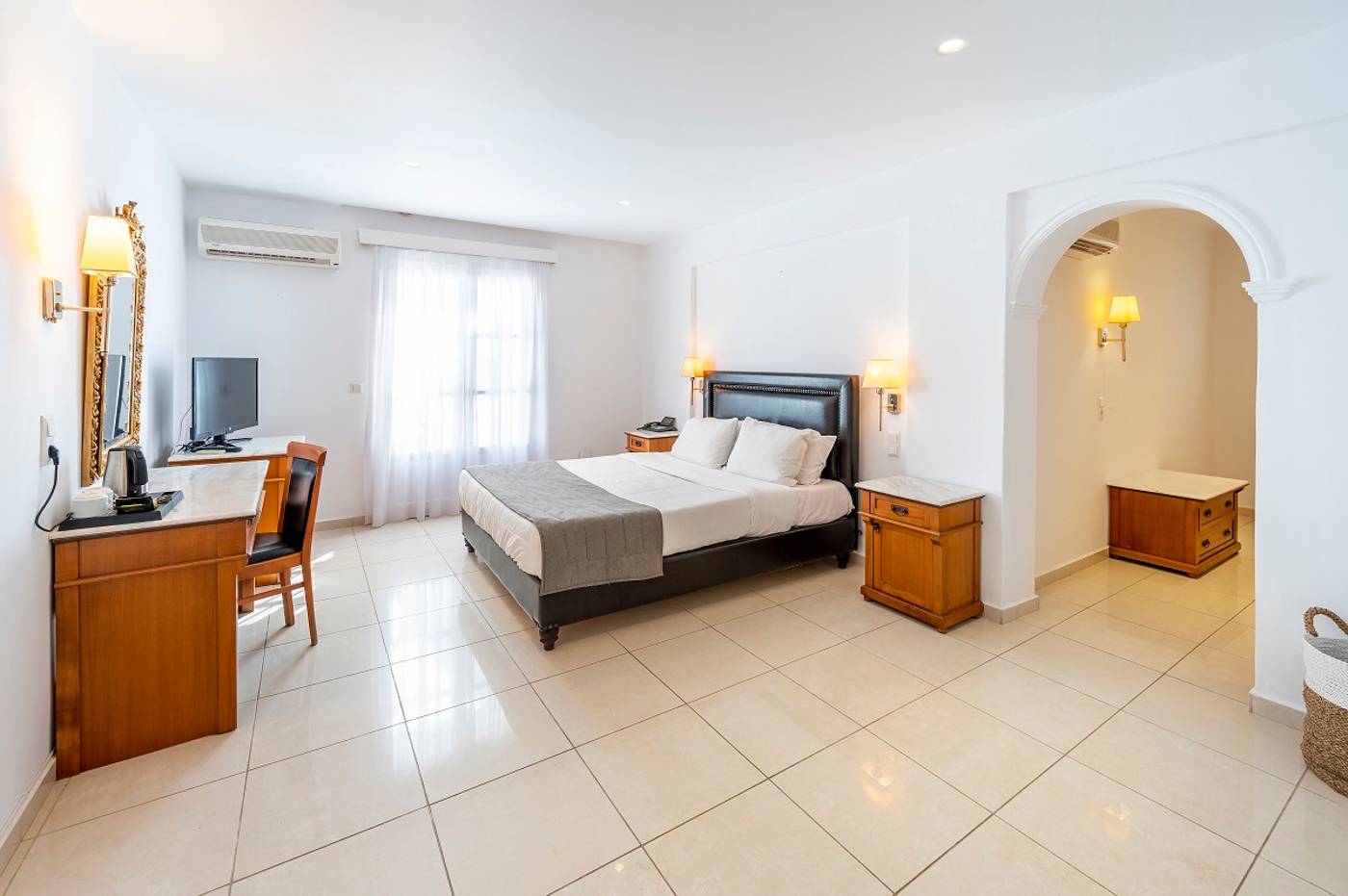 SMY-Mediterranean-White---Adults-Only-Room-34