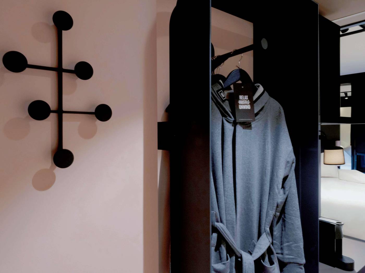 TRIBE-Paris-Batignolles-Room-37