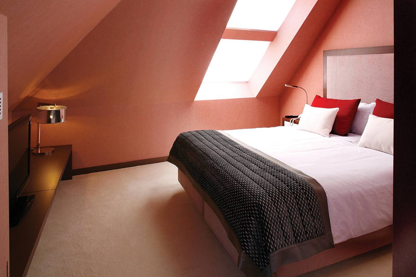 Neya-Lisboa-Hotel-Room-29