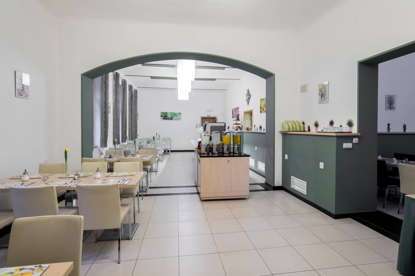 Hotel-Pav-Restaurant-7