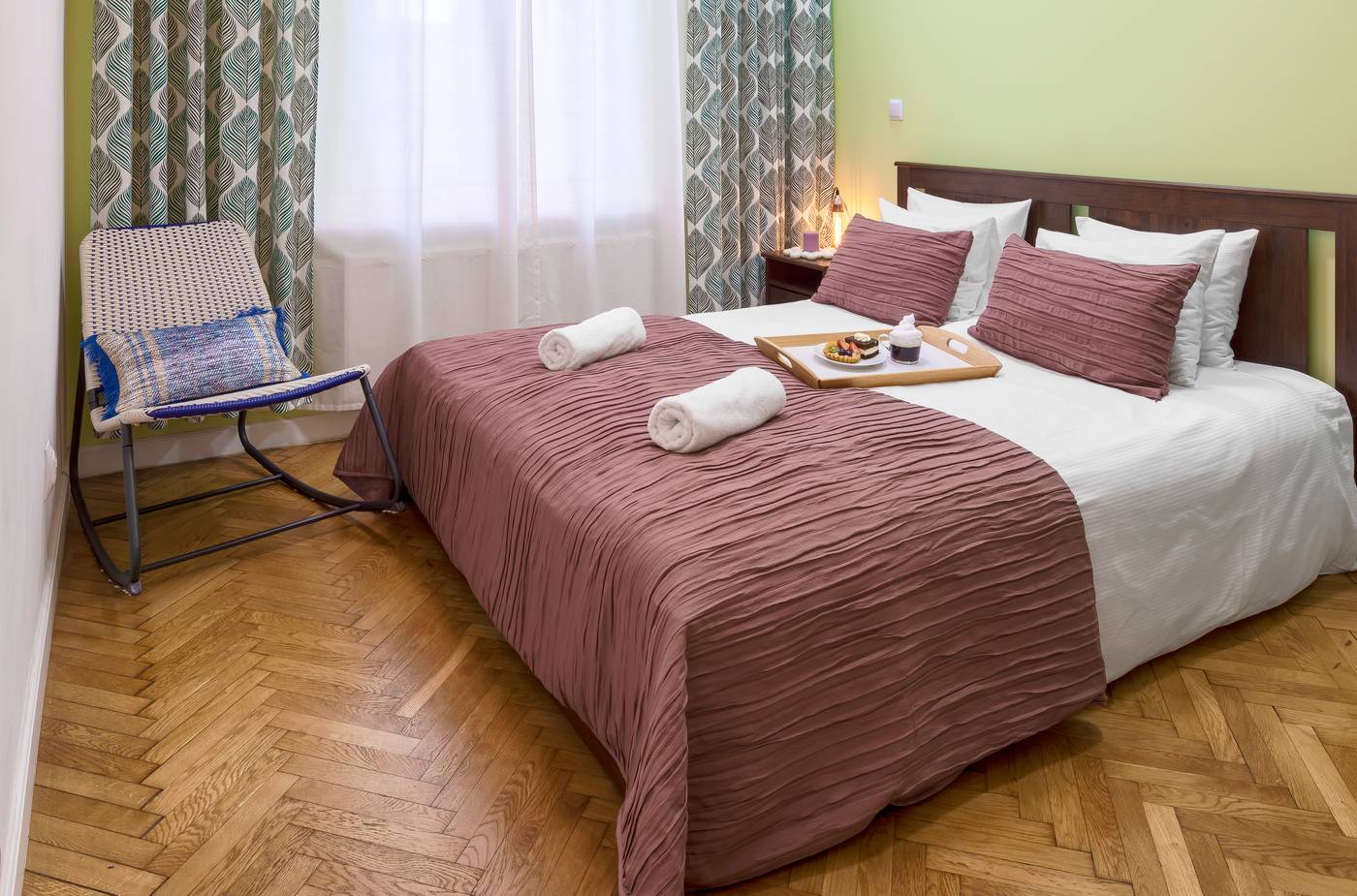 Platinum-Suite-Room-4