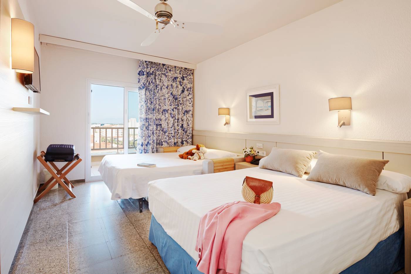 Prestige-Goya-Park-Room-17