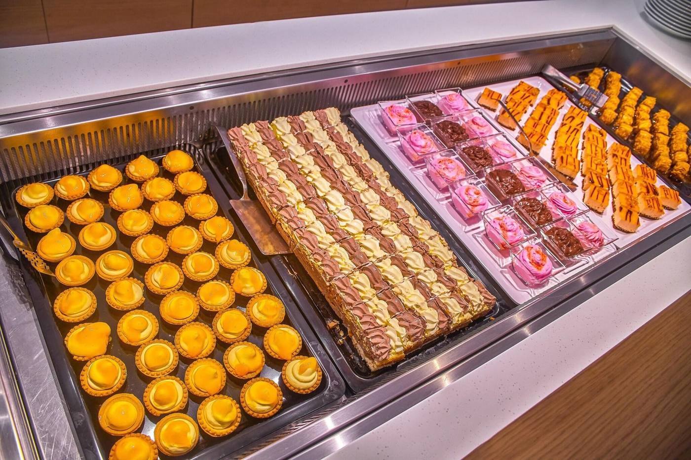 Silver-Beach-Restaurant-36