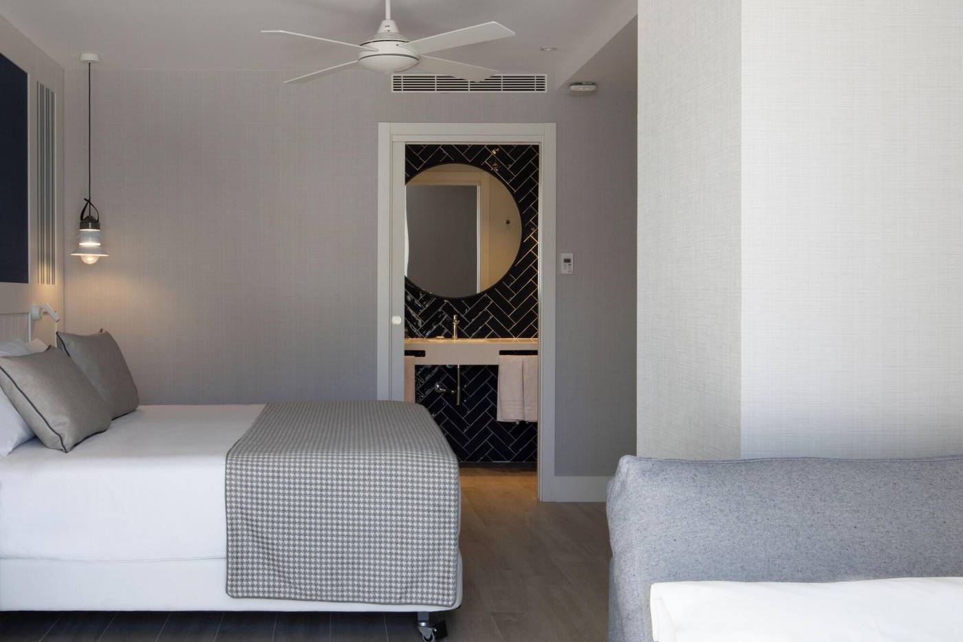 Catalonia-Mirador-des-Port-Room-34