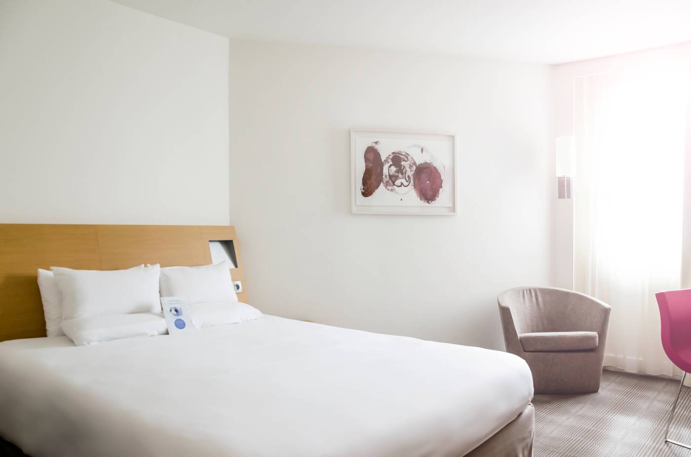 Novotel-Paris-Centre-Gare-Montparnasse-Room-44