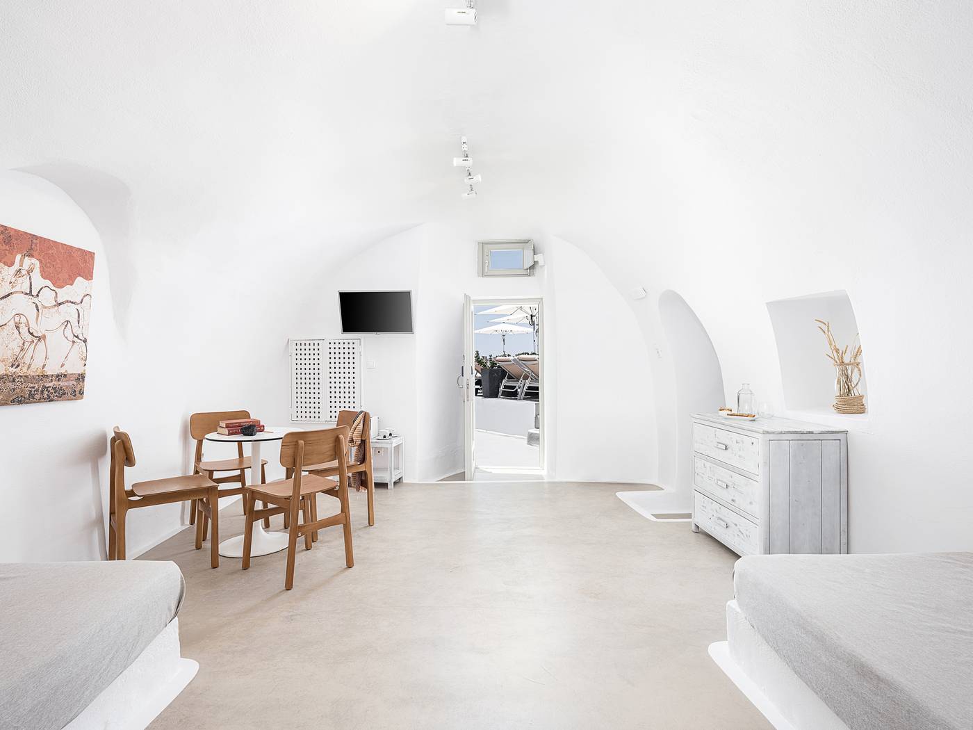 On-The-Rocks-Hotel-Room-22