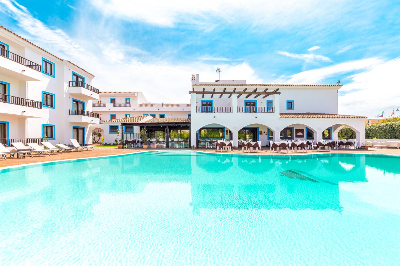 LH-Hotel-La-Funtana---Adults-only-Pool-2