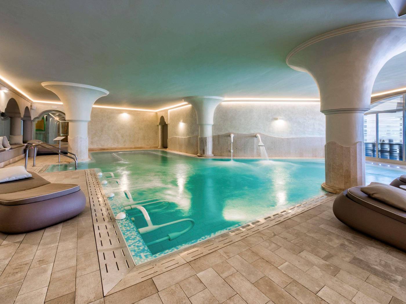 Almar-Timi-Ama-Resort---Spa-Sports-and-Entertainment-66