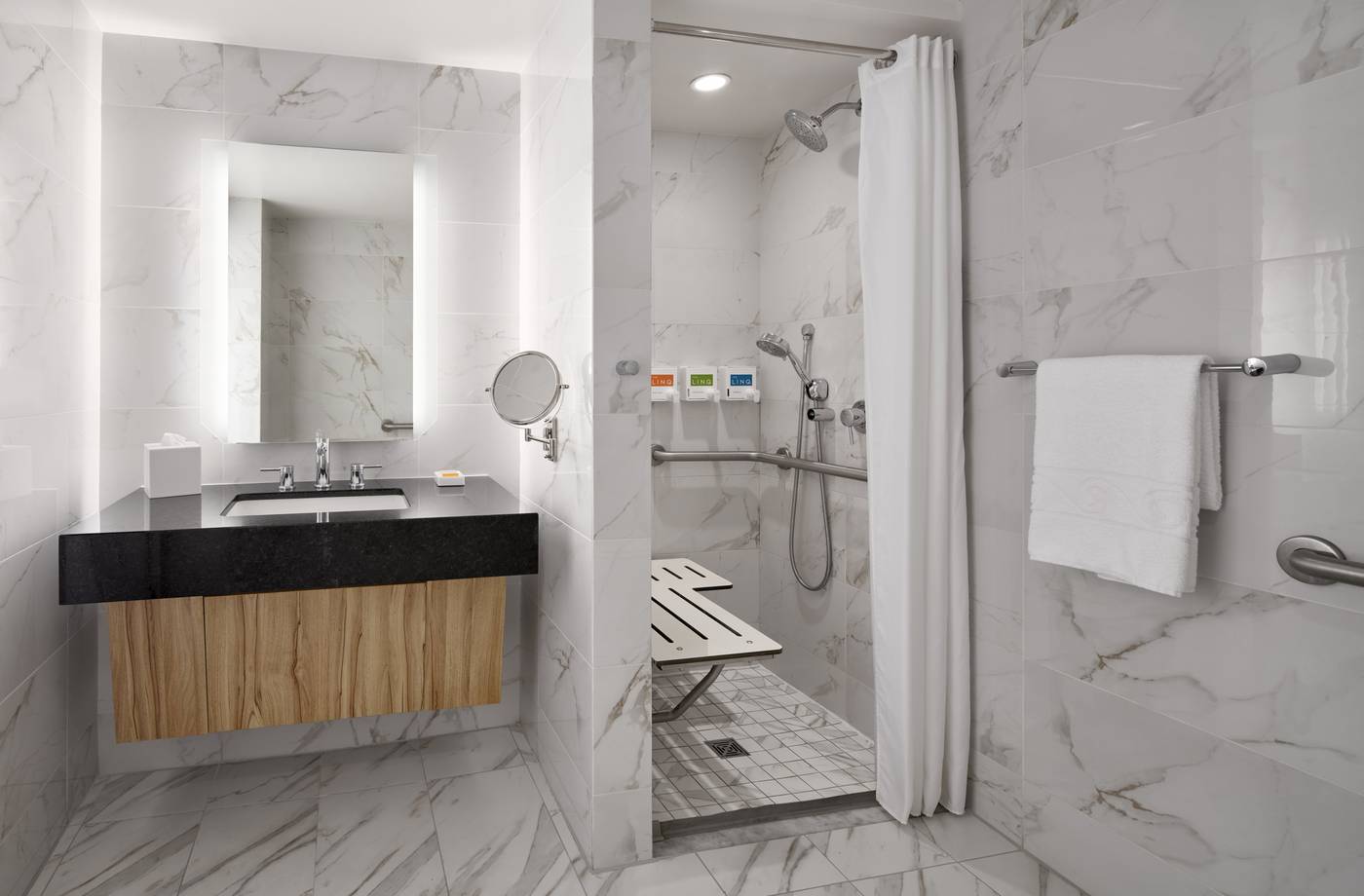 The-LINQ-Hotel-and-Casino---A-Caesars-Rewards-Destination-Room-35